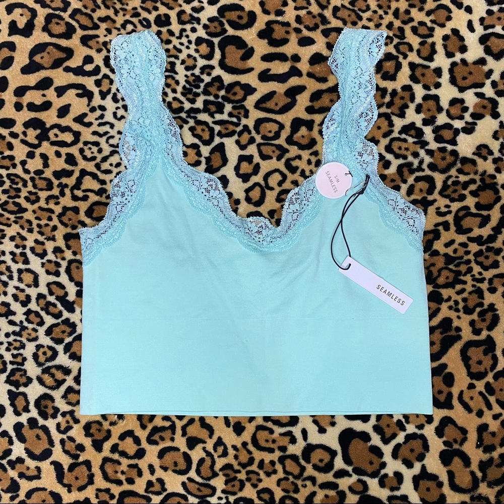 NWT Forever 21 Lace Lingerie Bra/ Crop Top